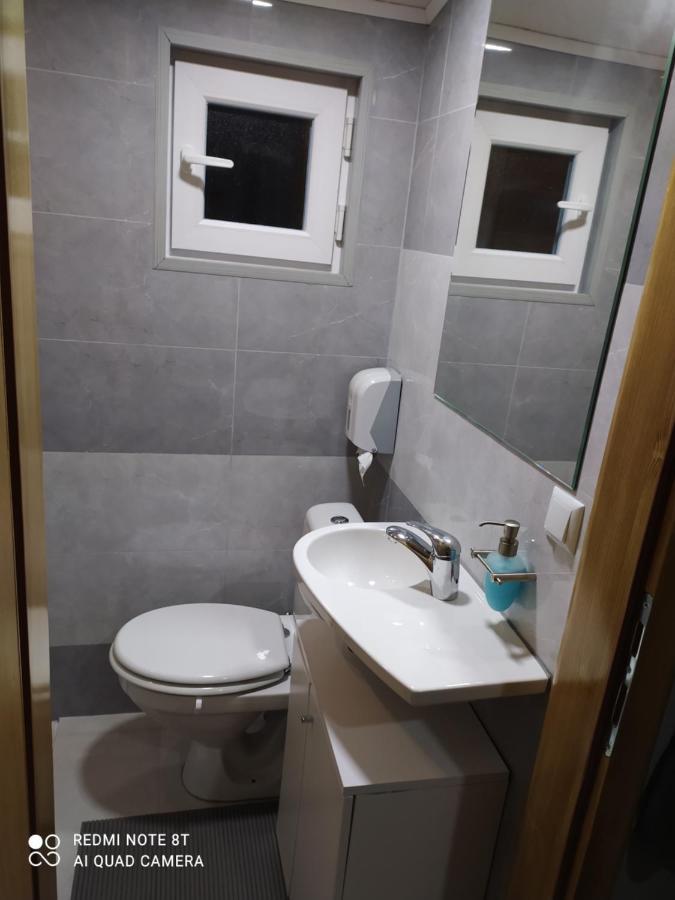 Lenilenii Bungalows Jajce Εξωτερικό φωτογραφία